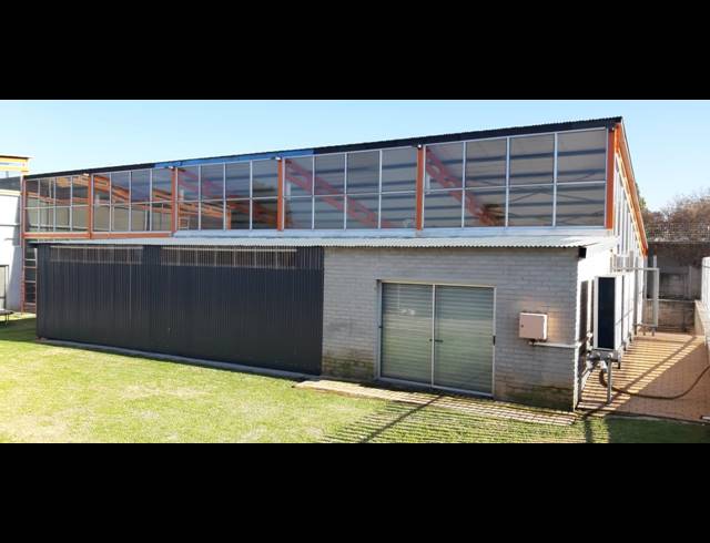 693M² BUILDING FOR SALE IN HEIDELBERG CENTRAL